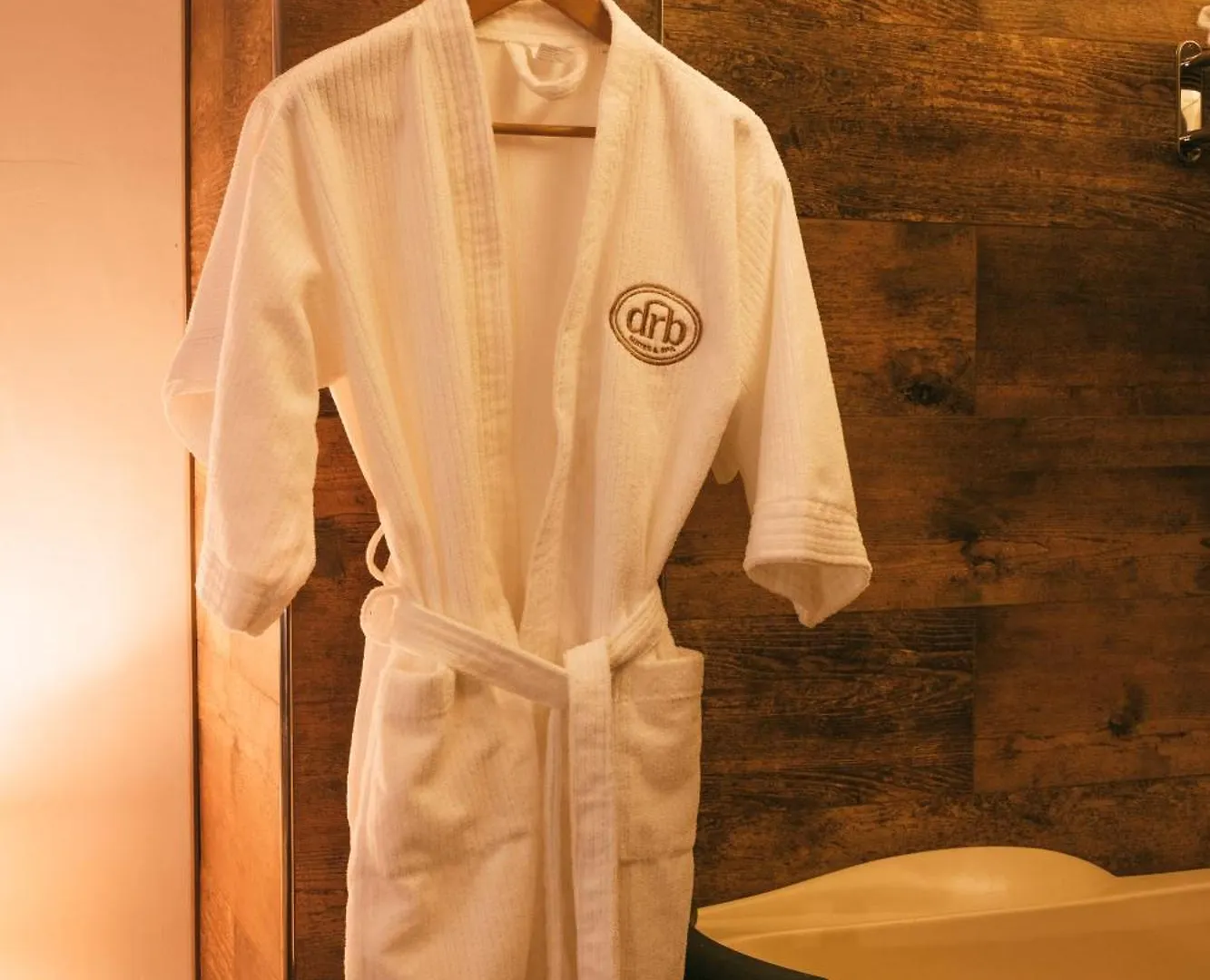 Drb Suites Cali