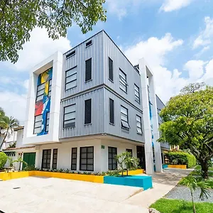 Ayenda Living Box ** Cali