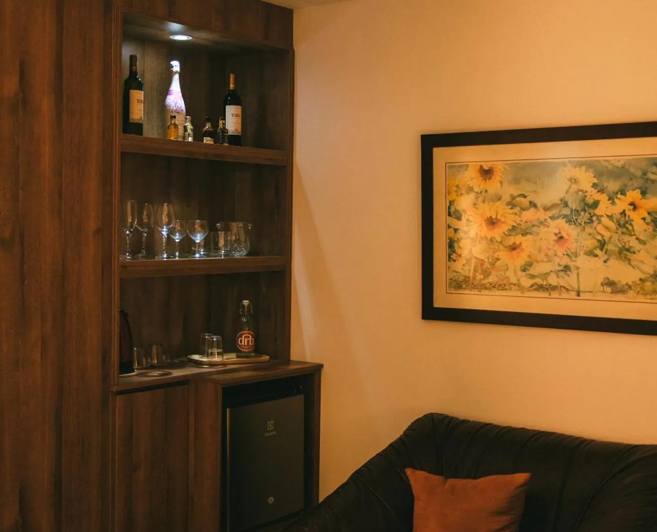 Hotel Drb Suites Cali