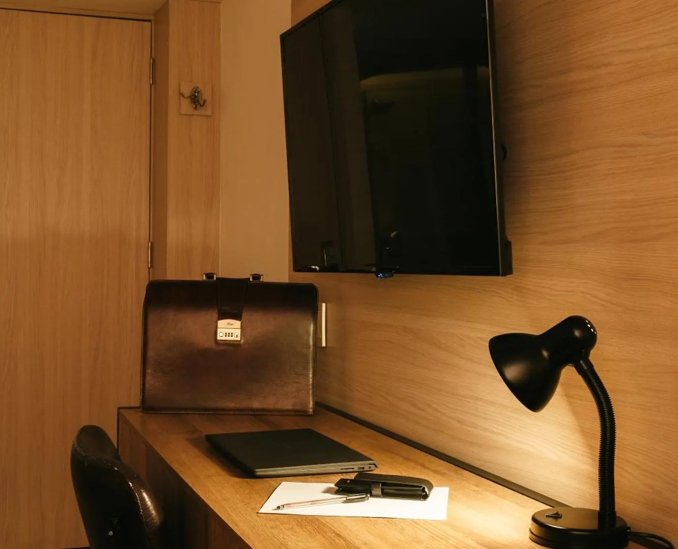 Drb Suites Cali 4*,  Colômbia